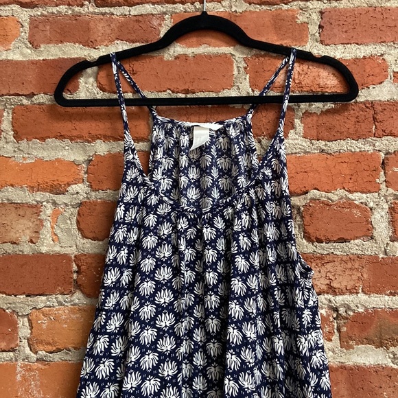 COPY - H&M mini dress - Picture 2 of 4